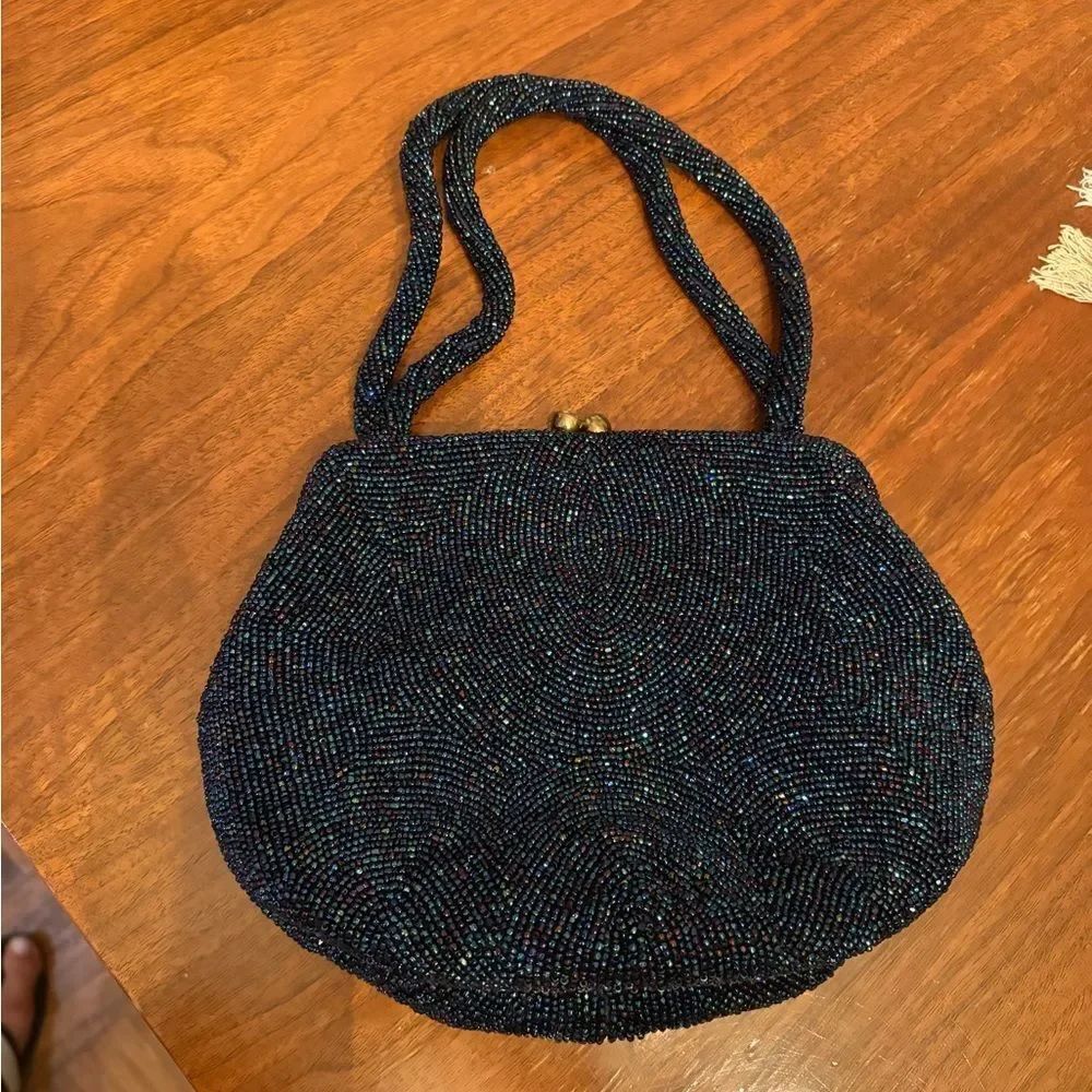 Vintage Beaded Handbag Purse Scalloped Gold color Edge / clasp